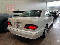 مرسيدس بنز E-Class